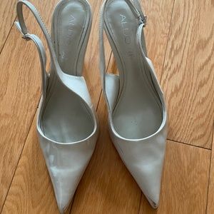 Ivory patent leather sling back heels